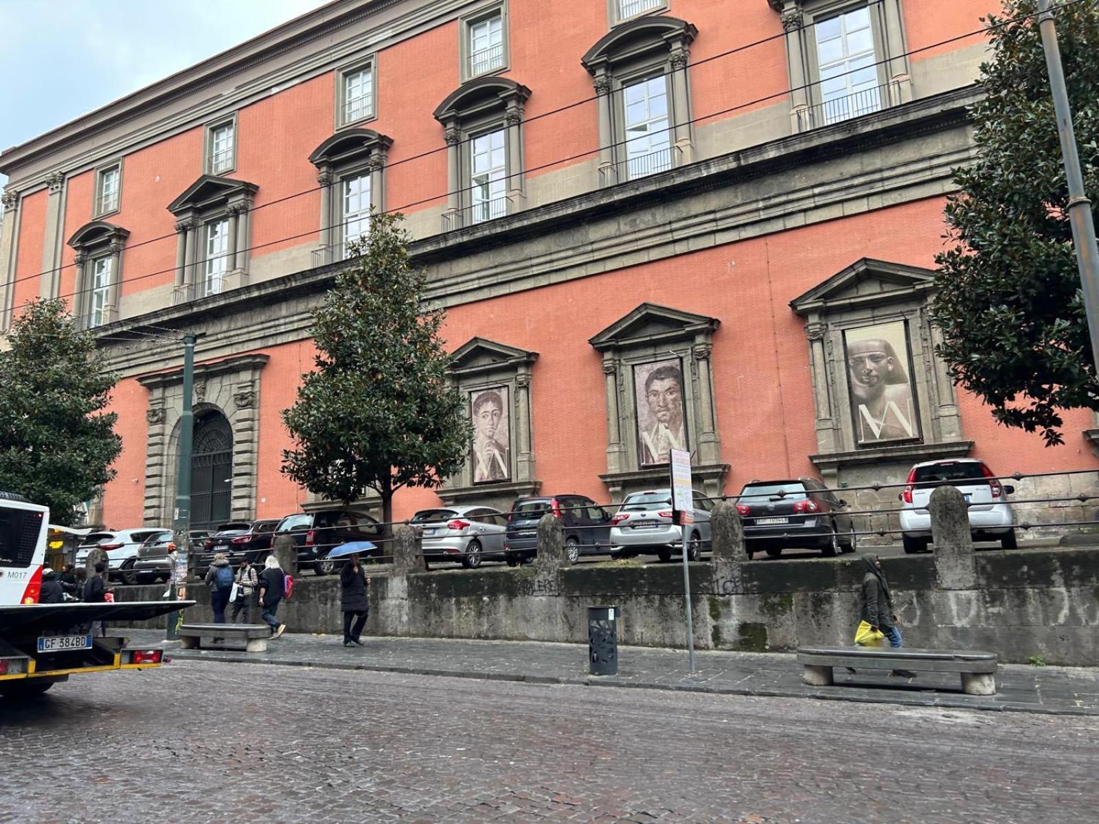 B&B House Napoli Cavour Εξωτερικό φωτογραφία